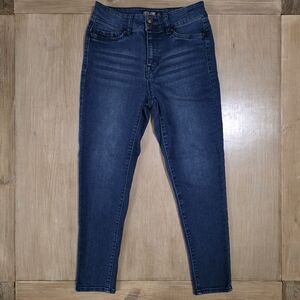 Faith Jeans Dark Wash Skinny Jeans Stretch Denim Size 6